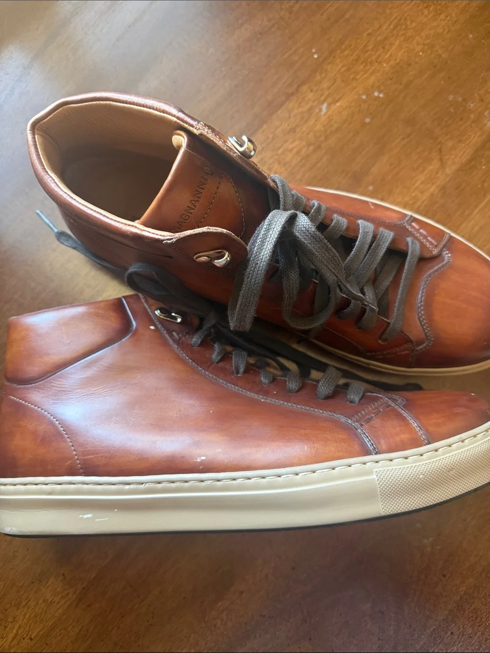 Magnanni Tan Brown Leather High-Top Sneakers